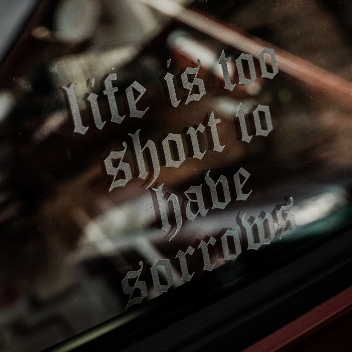 Sticker - Life is too short